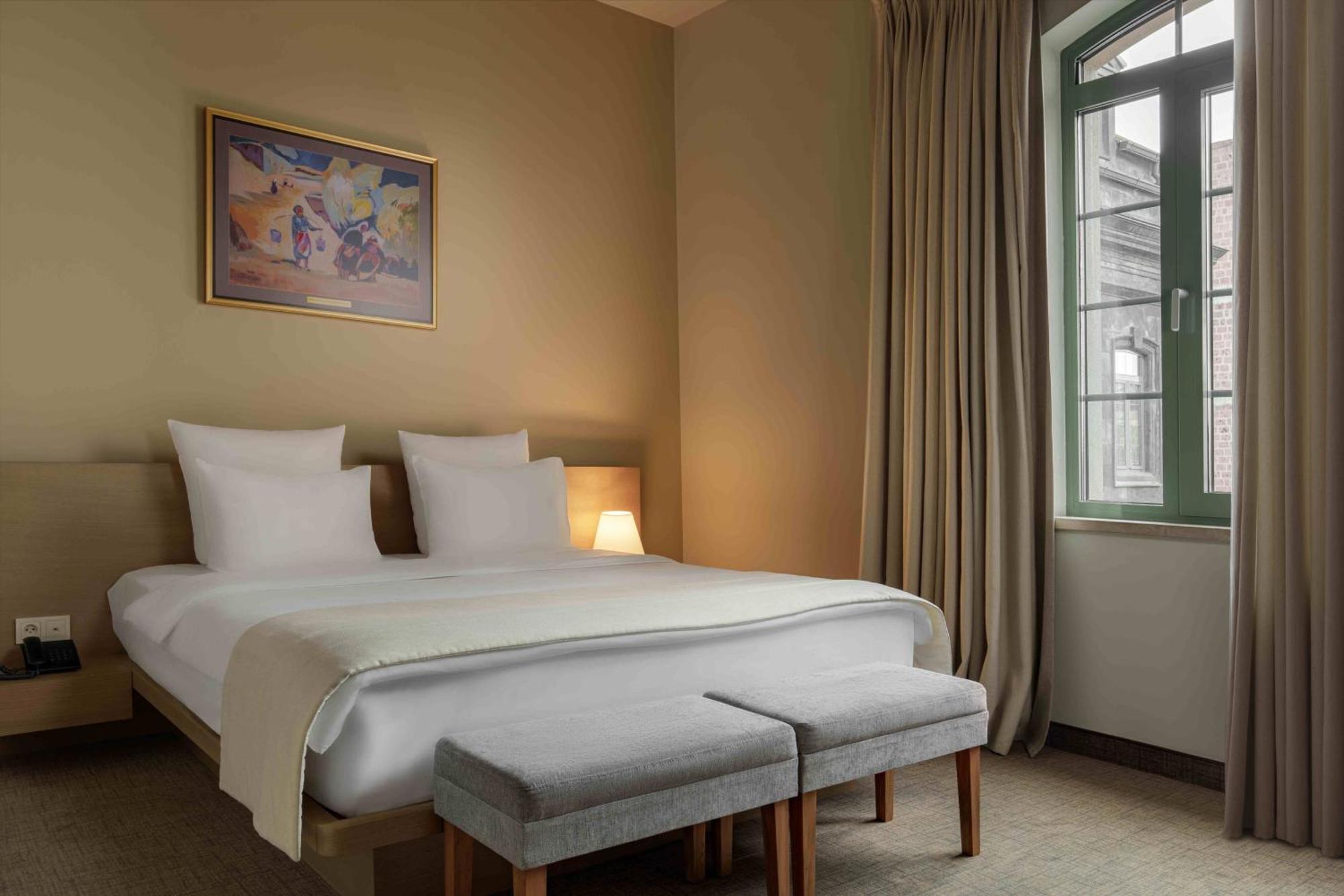 Grand Hotel Gyumri By Apricot Hotels Buitenkant foto